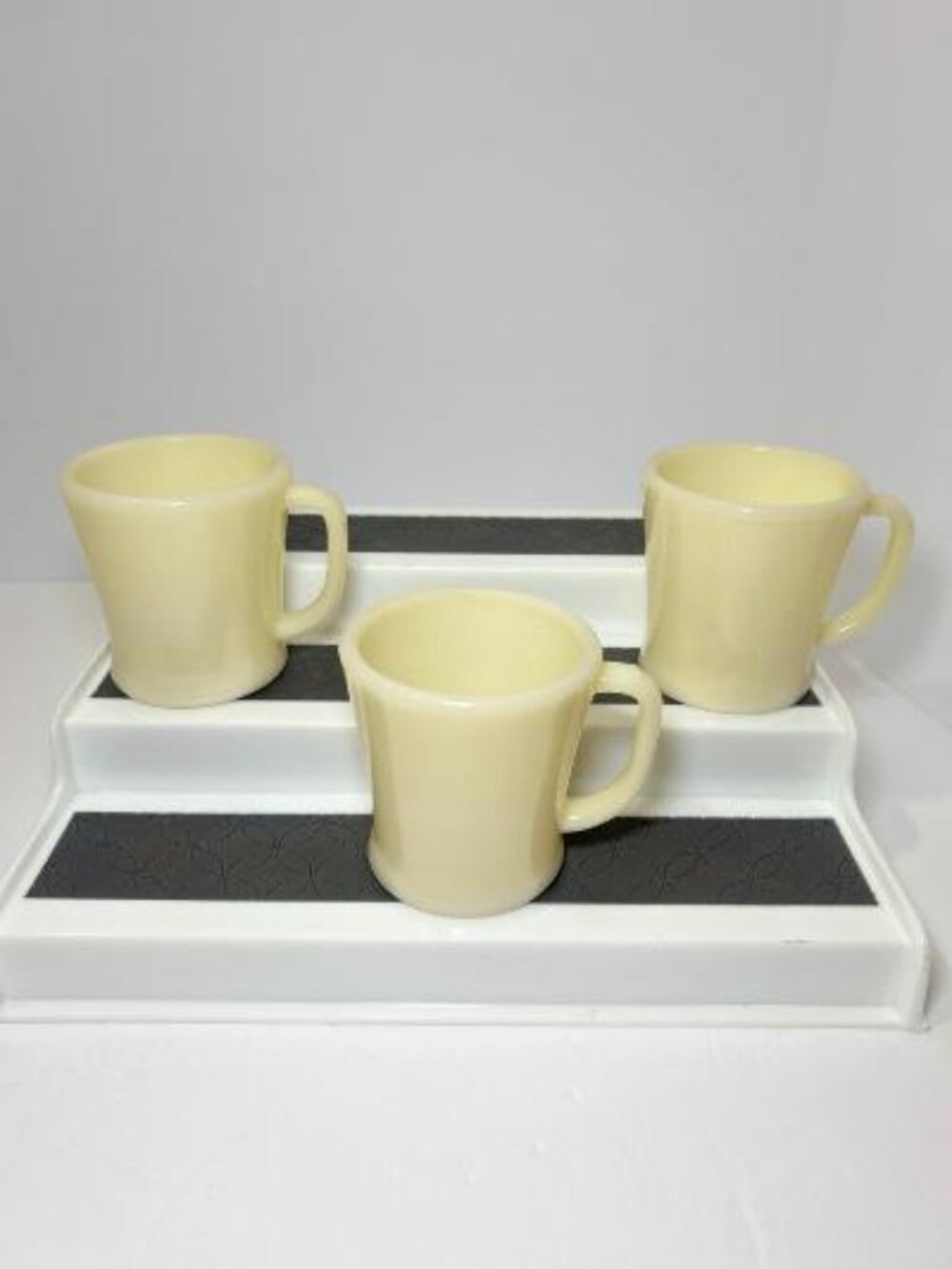 Vintage Fire King Oven Glass Ivory Mug D-Handle Set of 3